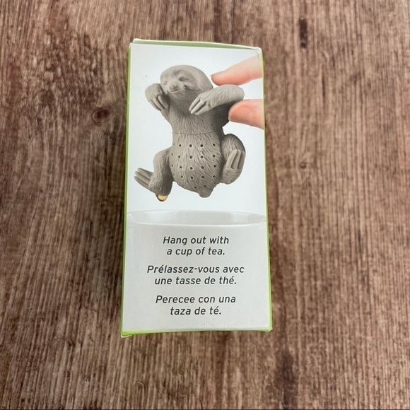 Fred and Friends Sloth Slow Brew Tea Infuser - Picture 4 of 4